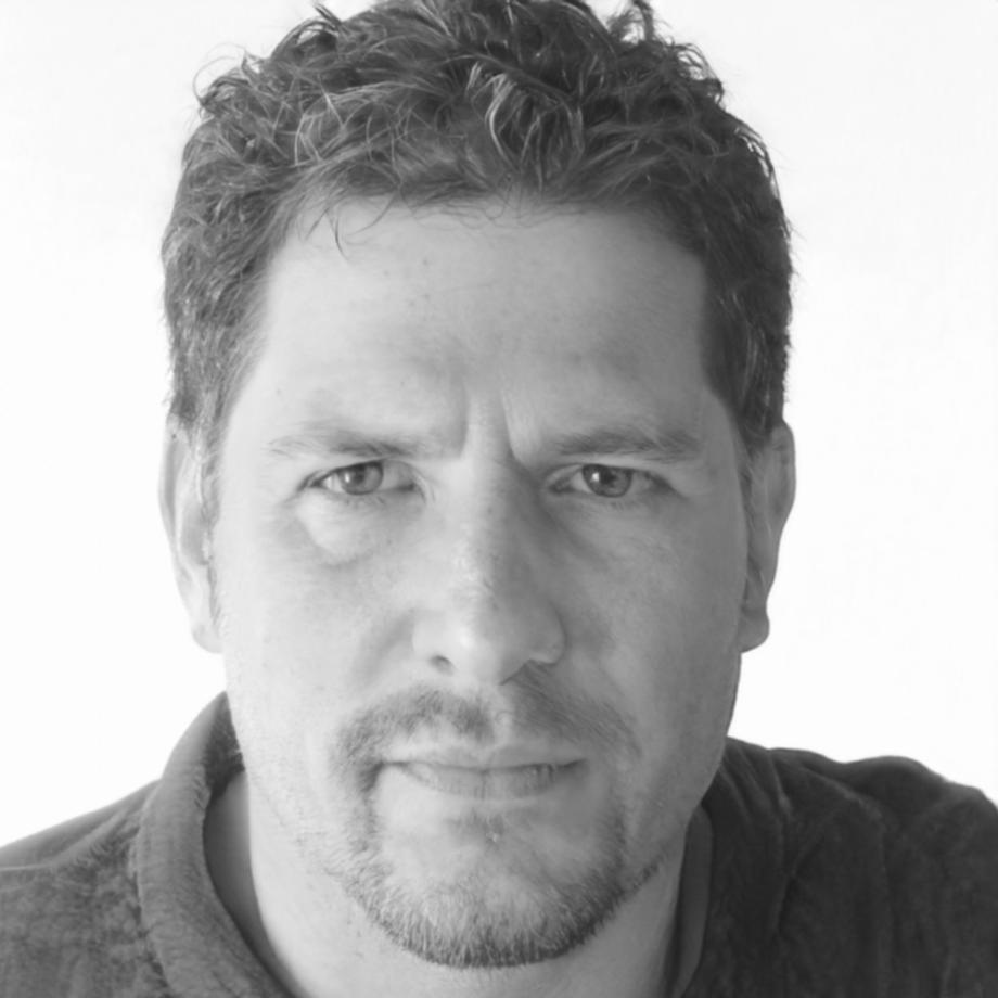 Marcus Thornfield, Senior Budget Analysis Instructor